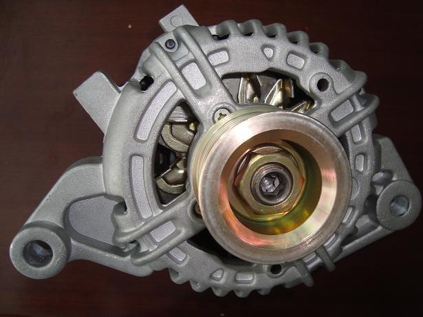 Auto Car Parts Alternator 90A For TOYOTA HILUX III PICKUP 27060-0P120 , 0124325165