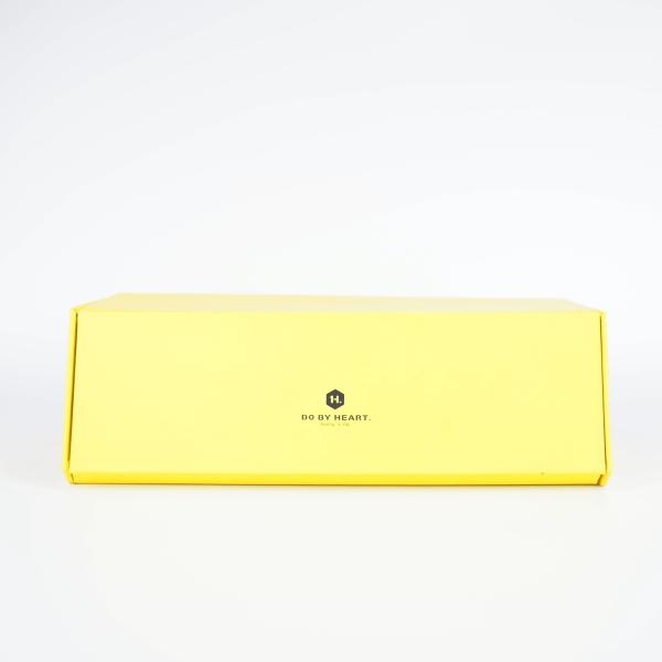 Custom Sunglasses Cardboard Gift Packaging Box , Eyeglass Cases Magnetic Box With Velvet