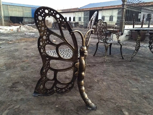 Classical European Cast Iron Table And Chairs Aluminum Patio Furniture