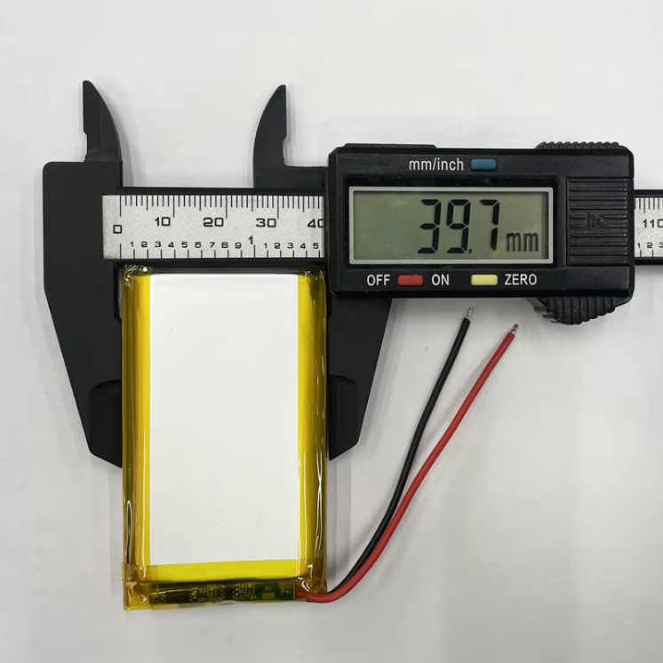 114065 Rechargeable Lithium Polymer Soft Pack Battery 3.7V 4000mAh Li-Po Cell for Power Banks and Handheld Devices