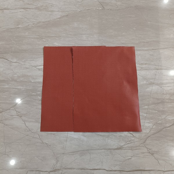 Stain Filament Ptfe Coated Glass Cloth Fire Fighting Retardant Plain Woven 550℃ Standing Temperature