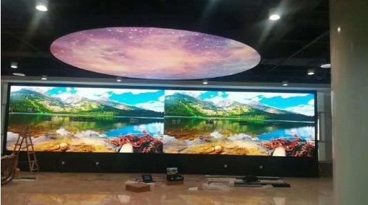 Full Color LED Matrix Module 250x250mm 64x64pixel P3.91 Indoor SMD1921 LED Display Screen
