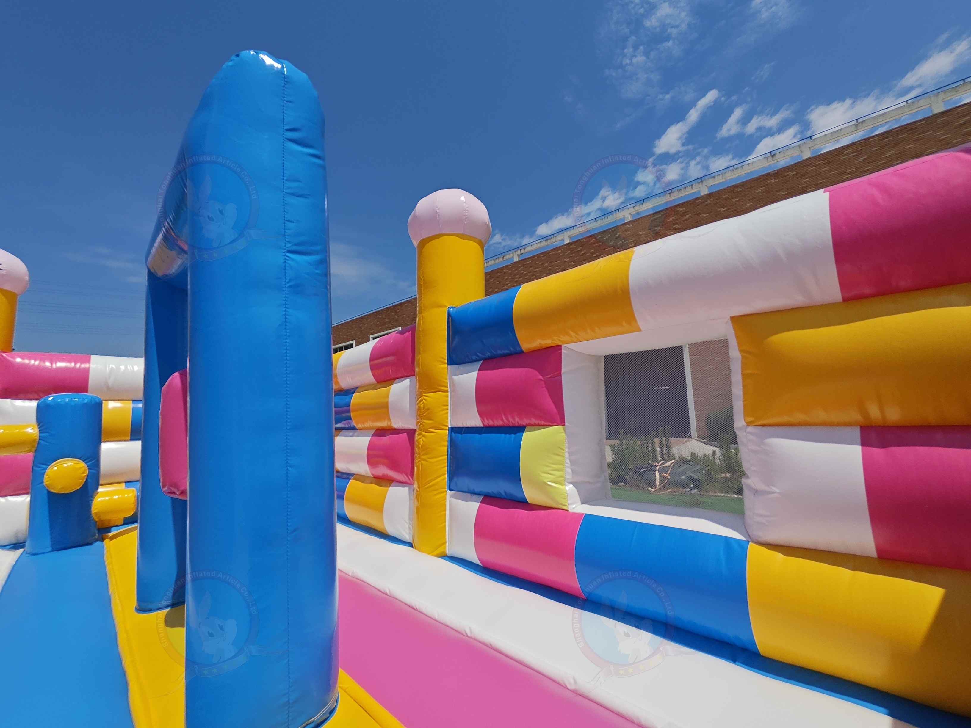 Custom Inflatable Bounce House Slide Combo Kids Fun Park Inflatable Castle Cartoon Theme Playground Party Castle Rental Event Play Structure