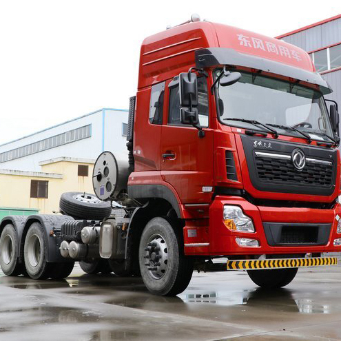Dongfeng 6x4 460hp LNG CNG Tractor Truck With Diesel Fuel Left Steering Trailer Head