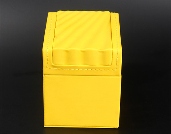 Yellow Leather Leather Watch Box Screen Printing Surface Finish For Gift Packaging