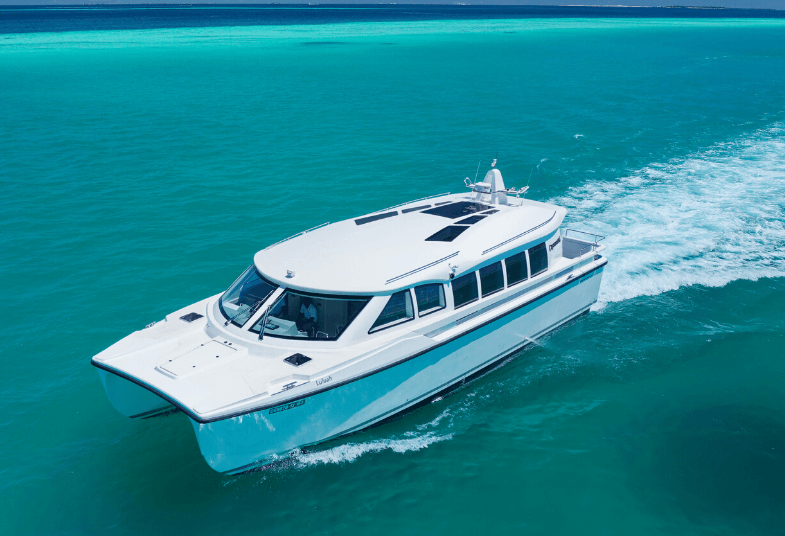 Comfortable Fiberglass Catamaran Passenger Boat Offshore Passenger Ferry