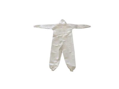 Roupa médica descartável não tecida antiestática de PP+PE 63GSM com a linha Reforço-feita malha do poliéster de Cuffs&Ankles
