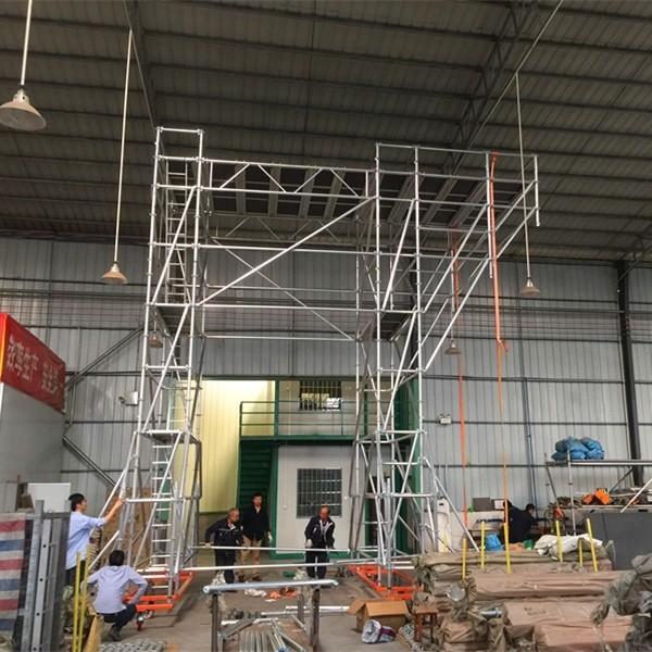 50Échafaudage en alliage d'aluminium de diamètre.8 mm léger pour l'ingénierie complexe