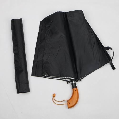 Wooden Handle Two Foldable Golf Umbrella With Black Silver Coating Polyester Canopy