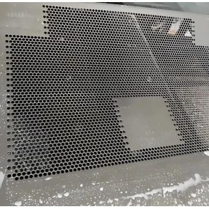 Sleek Galvanized Metal Sheets for Innovative Architectural Projects