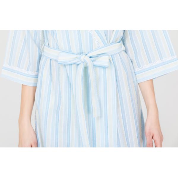 Beautiful 3 4 Sleeve Nightdress , Womens Night Robes With Lace Placket 5CM Waist Tie