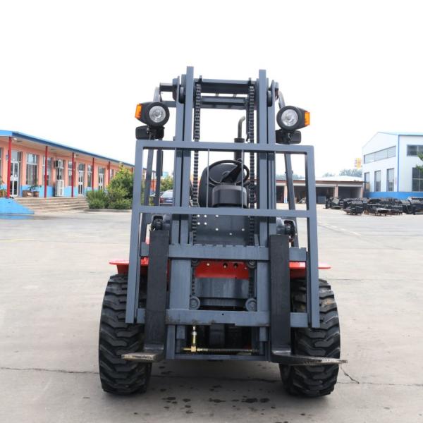 Off Road Tires Steel Rubber Material 2.5ton Rough Terrain Forklift with Engine Options