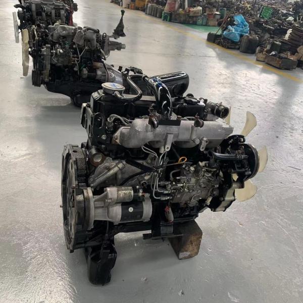 Car Engine Parts Used Nissan TD27 Engine Diesel / 4 Cylinders For Pickup