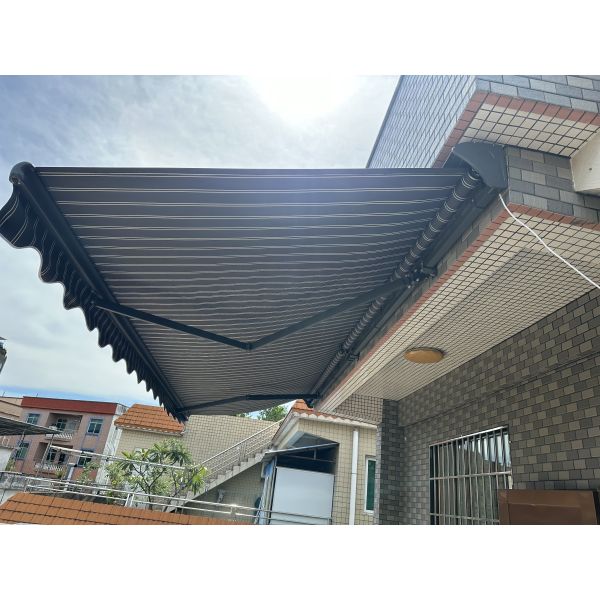 Customized Outdoor Sun Shade Aluminum Awning Half Cassette Canopy Retractable Arm Awning