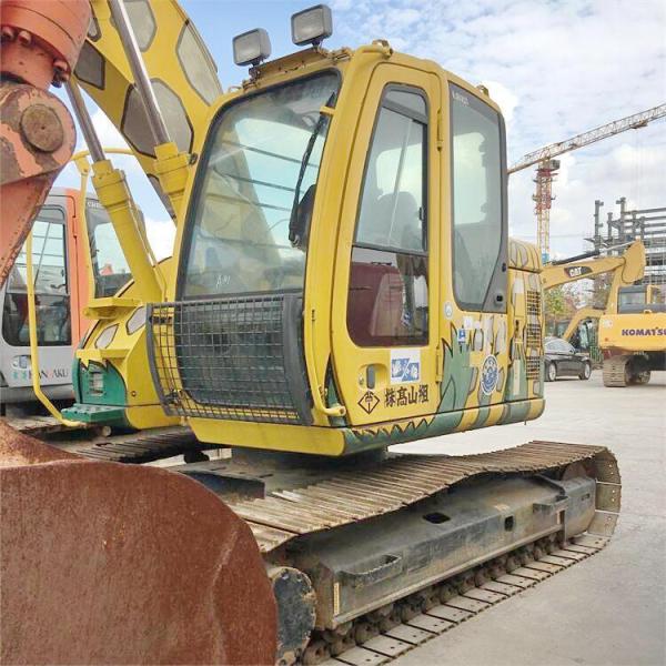 En bon état Japon Original 12 Tonnes ZX135 Hitachi Excavator Seau de capacité 0,59 m3