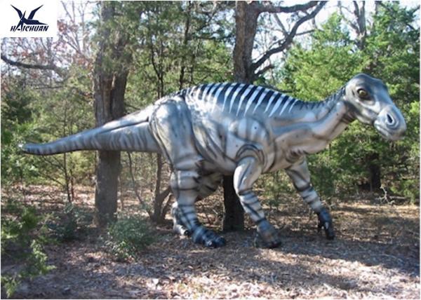 50/60 Hertz Life Size Animal Dinosaur Lawn Decorations , Dinosaur Garden Sculpture 
