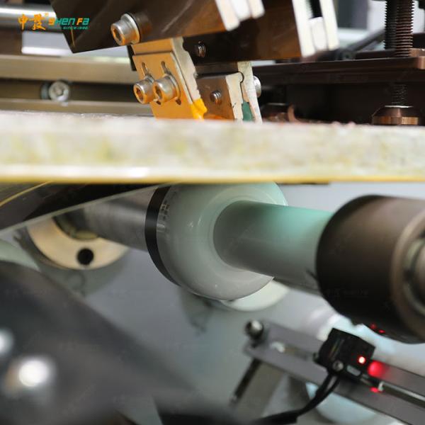 Machine d'impression automatique à écran pour pots et boîtes avec séchoir UV