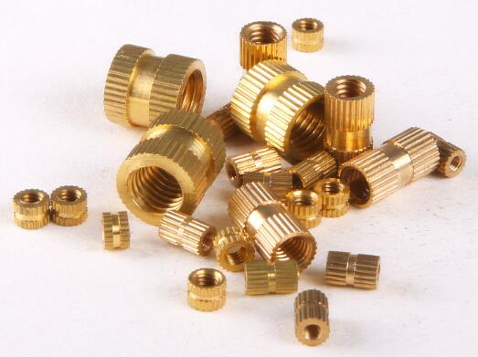 Brass Knurled Nuts Insert Embedded Nuts M2 * 3* 3.5 Through-hole brass insert nut Knurled nuts for injection moulding