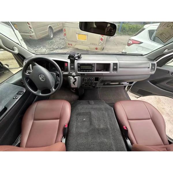Hiace 13-Seat 4-Door Front-Wheel Drive Gasoline Engine Comfort And Accident-Free Second-Hand Minibus