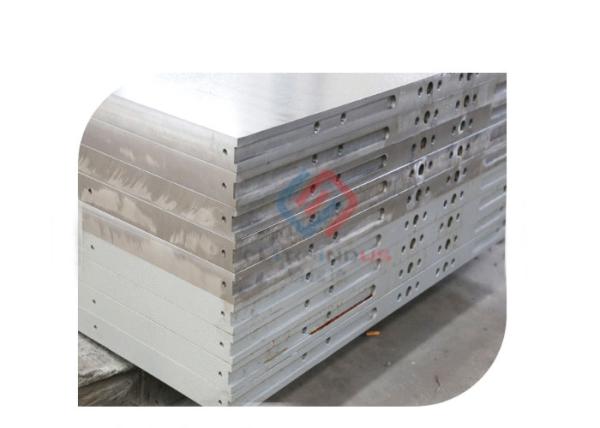 Thermic Oil Heated Hot Platen For Plywood Press 90mm Between Cross Channels