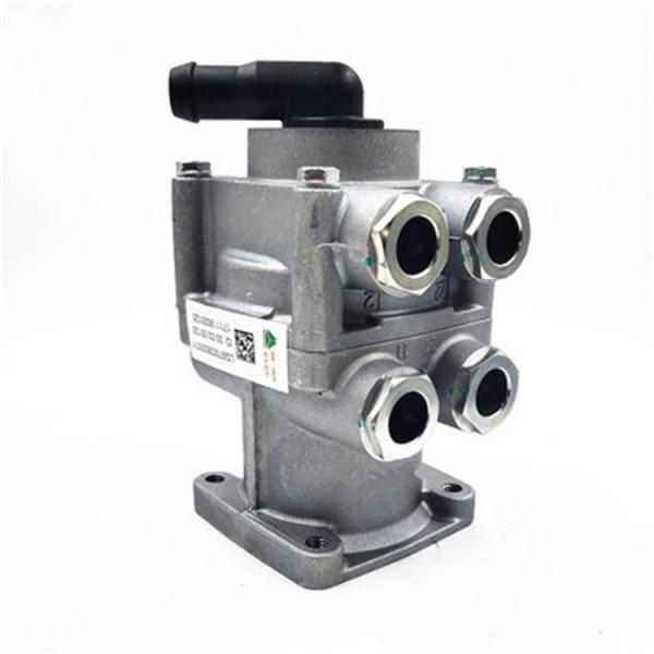 Brake System Auto Parts High Quality Sinotruk HOWO Truck Master Brake Valve LG9704360057