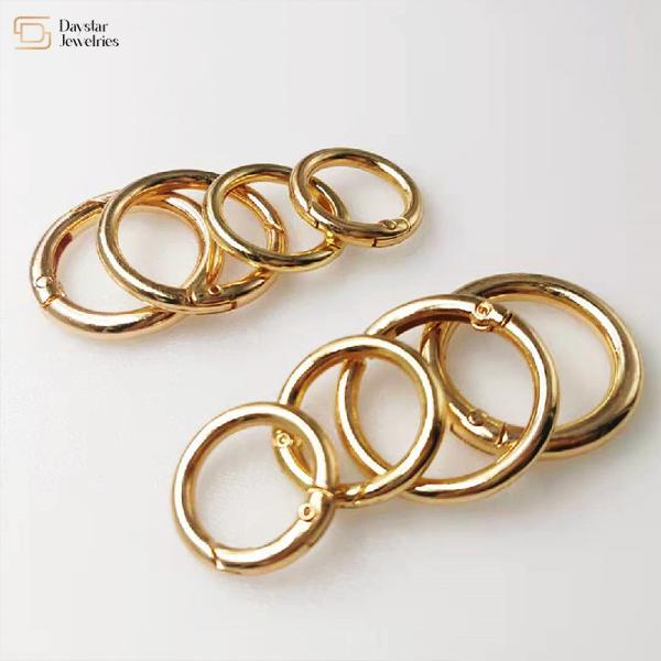 Крюки кнопки металла закрепляют колцеобразные уплотнения весны пряжки для сумки портмона сумки Keychains