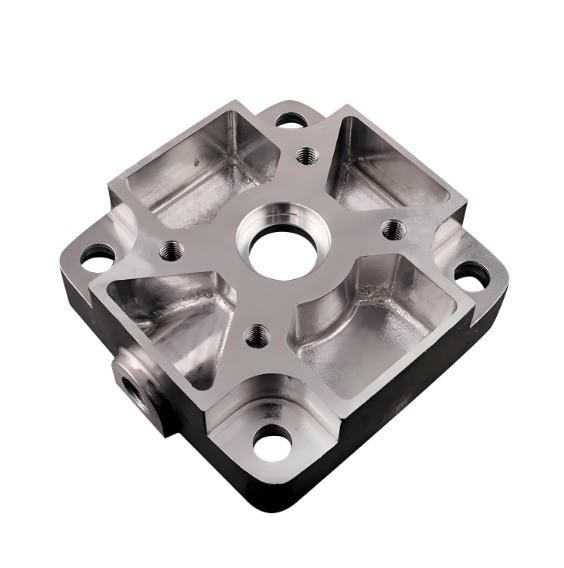 Automotive Plastic Products Mould Made of P20/718/738/NAK80/S136 for Polished Aluminum Injection Molding Machine