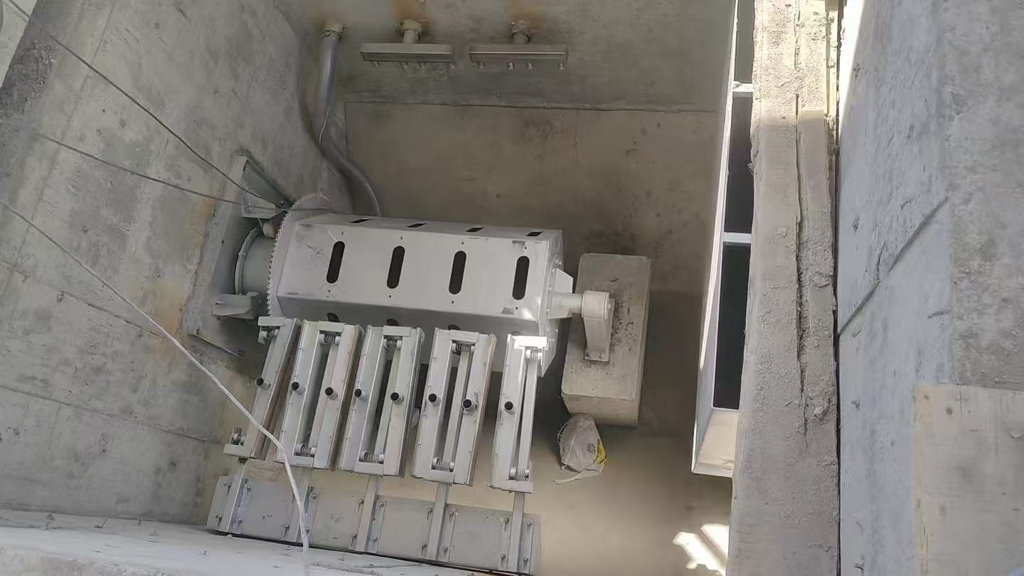 Automated Backwash Cloth Media Disc Filter with Differential Pressure Control and 10 μm Filtration Rating