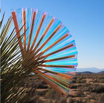 Fã de dobramento iridescente plástico fãs decorativos da mão de um comprimento de 13 polegadas 33cm grandes