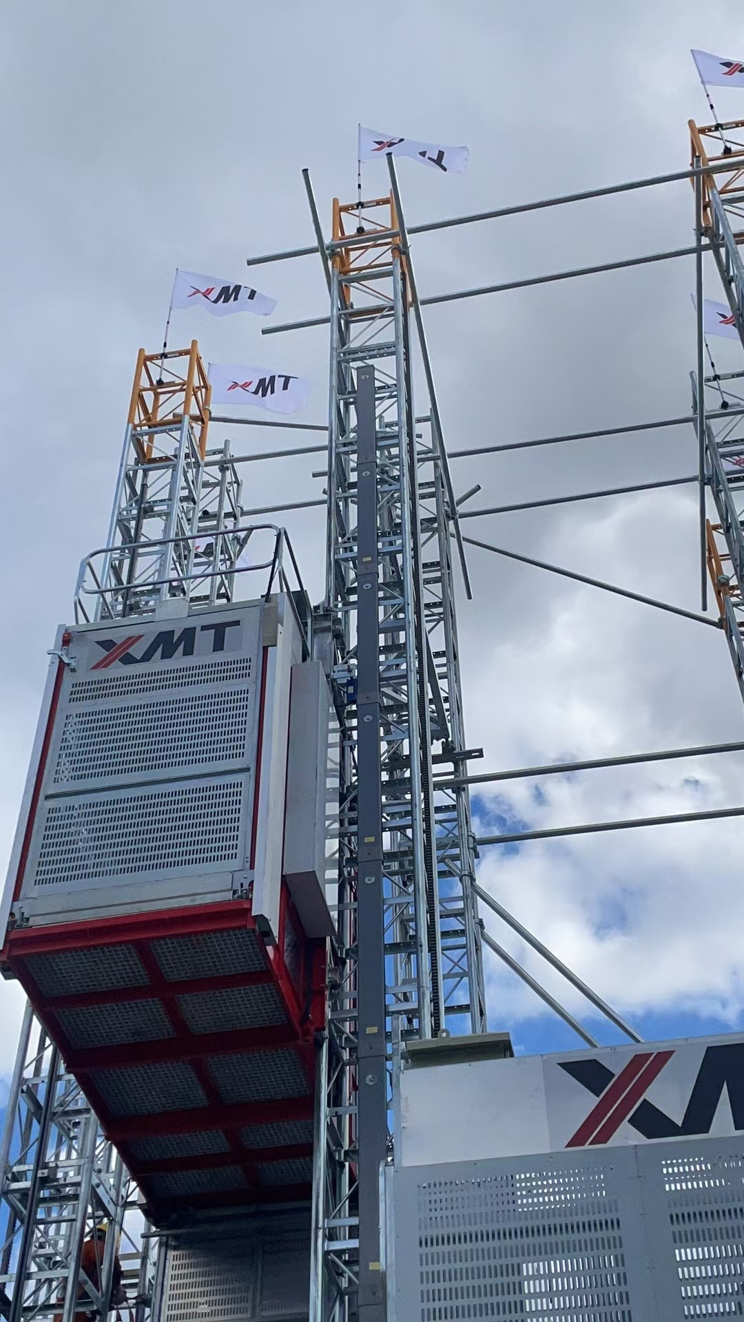 Sliding Contact Lines with AC 380-690V Rated Operate Voltage and 10-Pole Configuration Offering Effective Service Length 1508mm