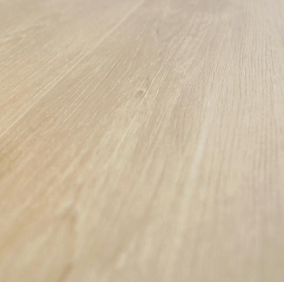 Pure PVC Luxury Vinyl Flooring Lightweight Environment Protection Sound Barrier