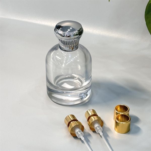 Flower Shape Gold Color Zamak Perfume Cap with Customized Design for Elegant Perfume Bottles