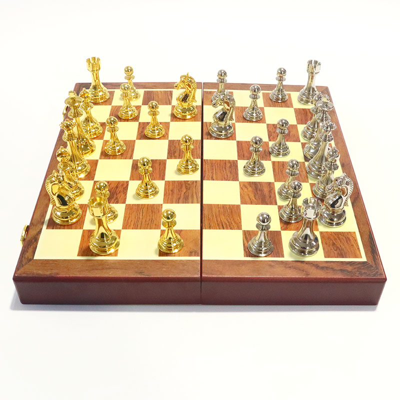 Zinc Alloy Foldable Metal Chess Set with Customizable Logo for Chess Game Competition