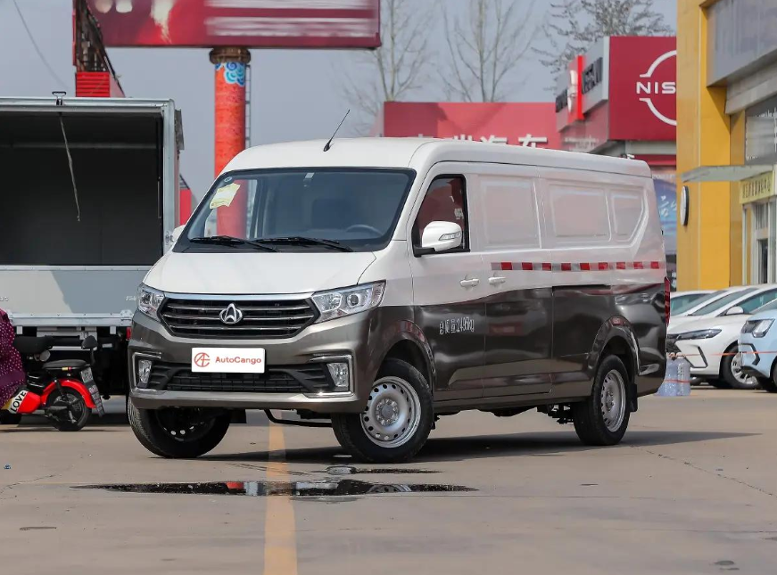 Changan Kuayue V7 Multi-Purpose Commercial Vehicle with 1.6L Gasoline Engine Flexible Interior Layout and Rear-Wheel Drive