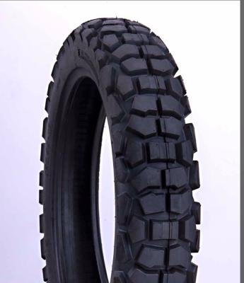 A motocicleta do PONTO ISO9001 E-Mark Off Road monta pneus a embalagem de pouco peso do pneu de 130/70-17 110/80-17 J694 17Inch