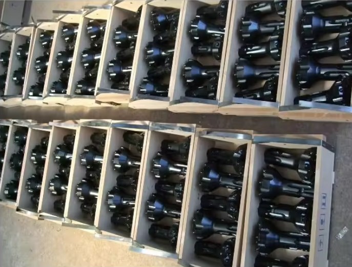 Новый продукт Низкое давление воздуха DTH Hammer Bit CIR110 Вольфрамовый карбид