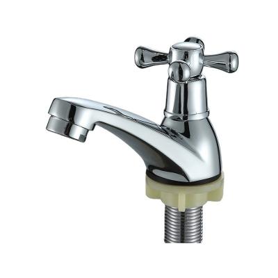 Torneiras da bacia da água fria do banheiro à moda do zinco únicas em Chrome