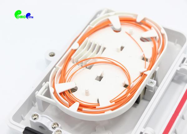 Indoor Outdoor FTTH Fiber Optic Distribution Box SC 4 Cores Fiber Terminal Box
