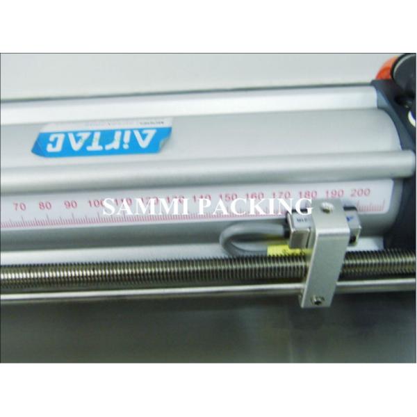 Полная пневматическая двойная столовая машина для наполнения жидкостью с точностью наполнения 1%