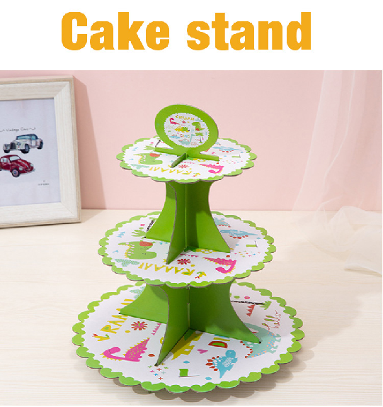 Biodegradable Red Colored Printed Paper Cupcake Stand In Gift Store