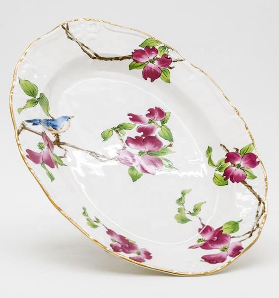 Plate à dîner décorative en céramique blanche à bord d'or pour la fête de mariage