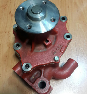 Alternateur de générateur de voiture de pompe à eau de refroidissement de camion pour HINO H07C 16100-2370 16100-2370