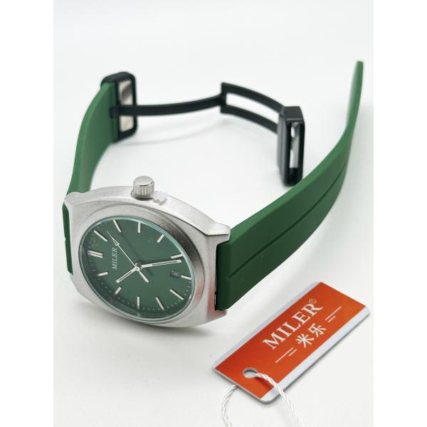 ODM Мода Спорт Минималист Ниша Силиконовые ремни Часы с корпусом из нержавеющей стали для женщины