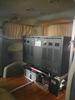 Carro de 500 watts que bloqueia o detector, frequência que bloqueia o dispositivo 148 quilogramas de peso