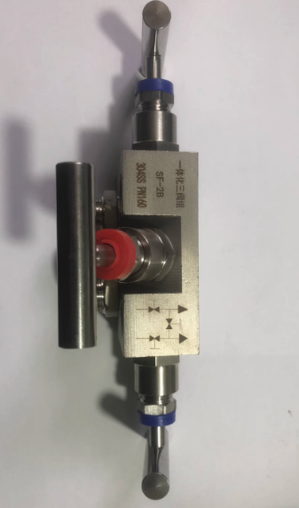 3051CG1A22A1AB4M5 Rosemount High-Precision Display Gauge Pressure Transmitter