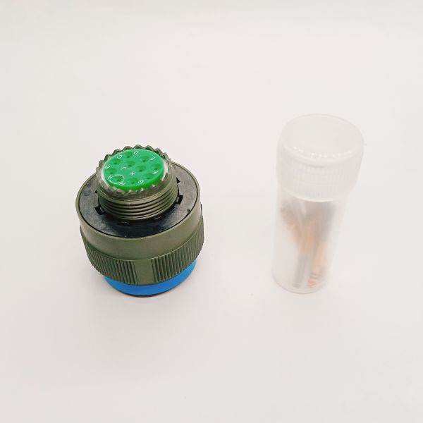 MIL-DTL-38999 Series III Circular Connector with 1500V Withstand Voltage Aluminum Alloy Shell and -65℃ to +200℃ Working Temperature