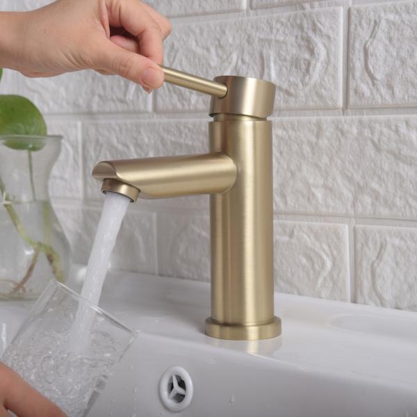 304 stainless steel CUPC Faucet  1.5 GPM Flow Rate Lead-Free Durable water channel bathroom mixer