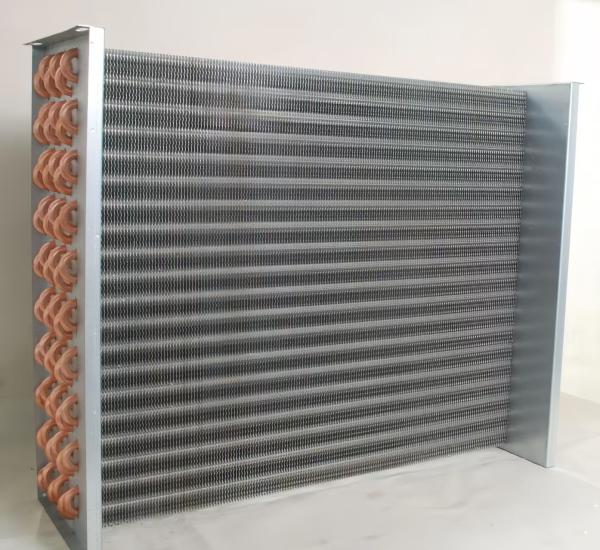 Condenseur Évaporatif 1,2 m³ Échangeur de Chaleur avec Capacité de 5200 KG