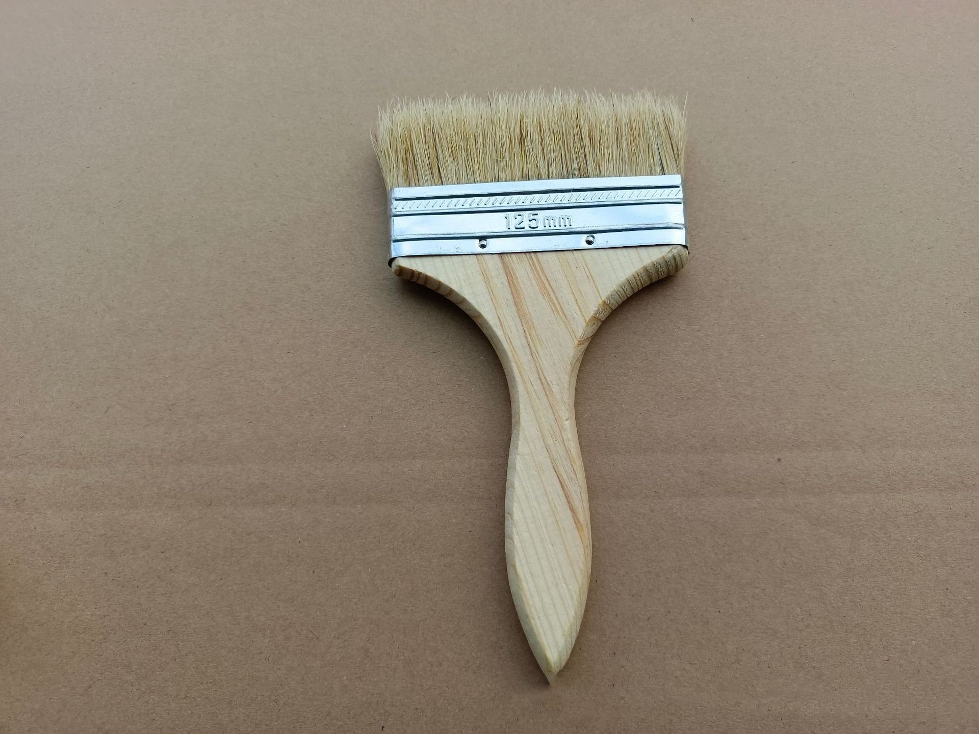 Natural Black Bristle Brush with Wooden Handle Package Size 54.50cm * 50.00cm * 35.00cm