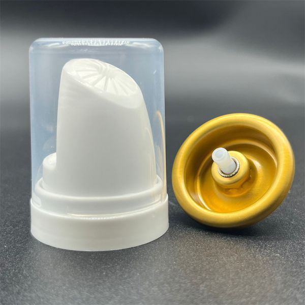 Professional-Grade Aerosol Hair Mousse Dispenser for Salon Stylists with Consistent Foam Output and Ergonomic Grip
